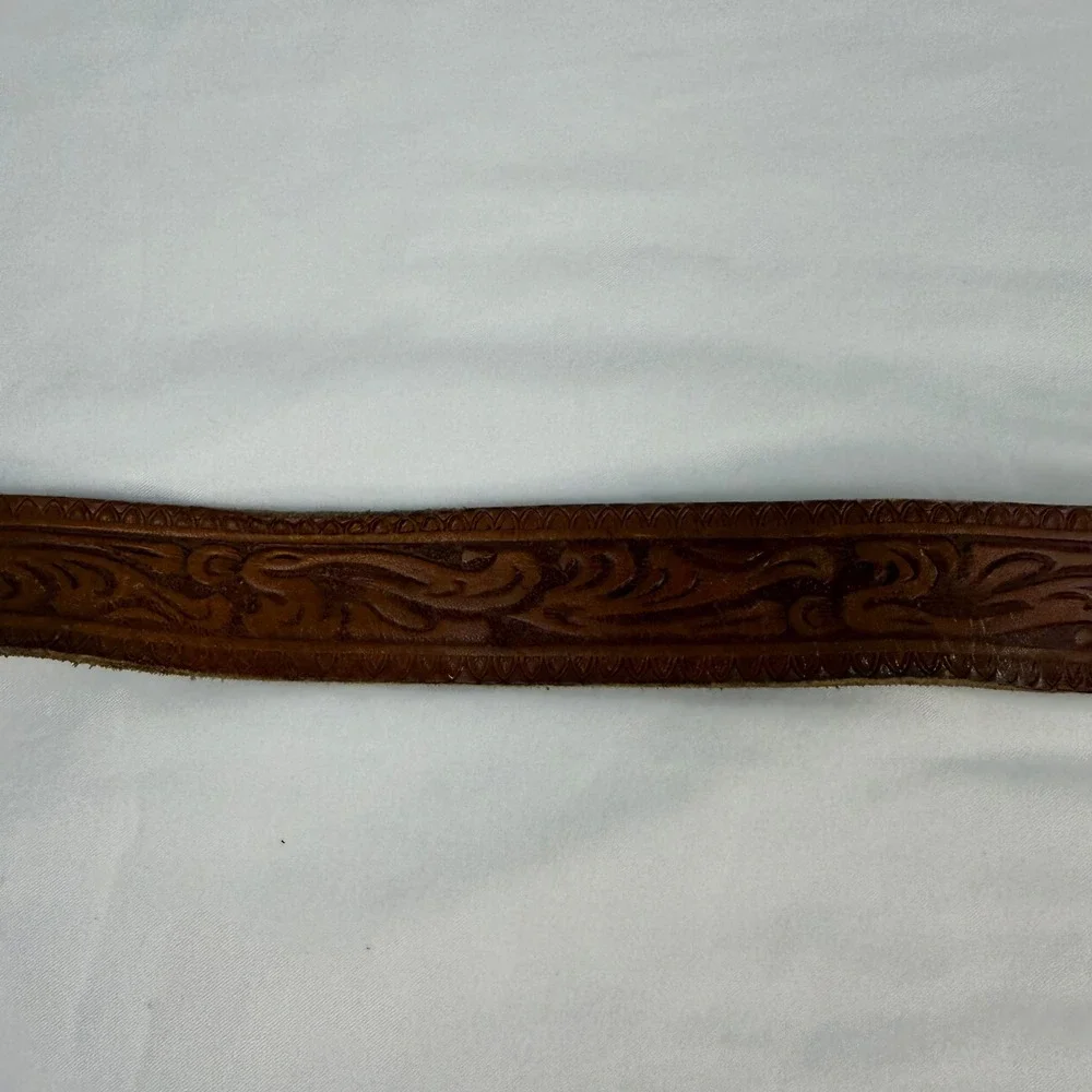 Vintage Western Tooled Brown Leather Belt Saddle Trophy Buckle Made in USA 32in